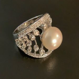 Silver Pearl and Crystal Ring